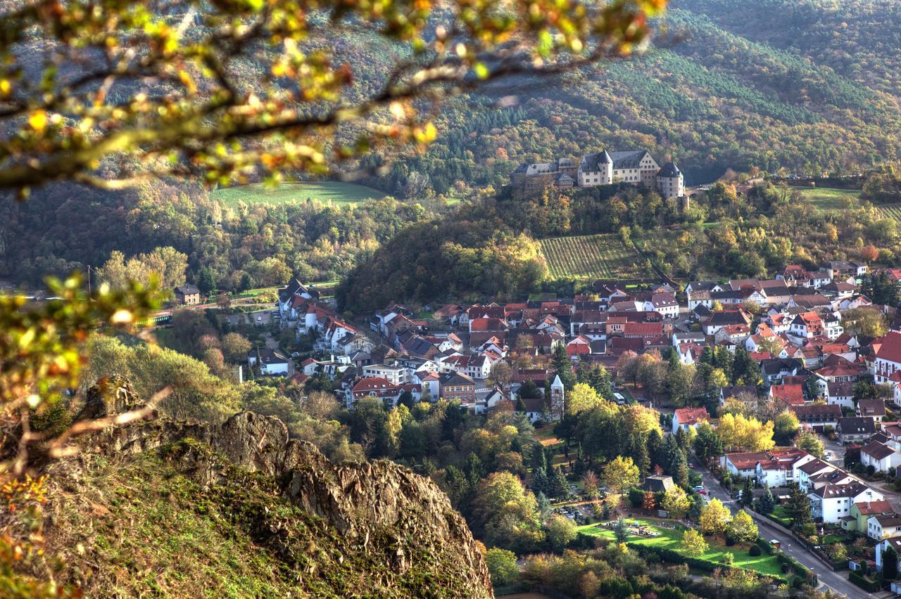 Hotel Ev.Familienferien-Und Bildungsstaette Ebernburg Bad Münster am Stein-Ebernburg Zewnętrze zdjęcie
